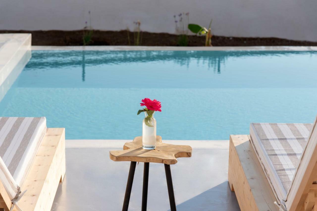 Paros Elitas Villas מראה חיצוני תמונה