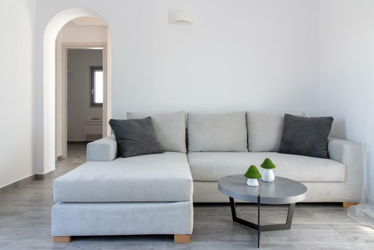 Paros Elitas Villas מראה חיצוני תמונה
