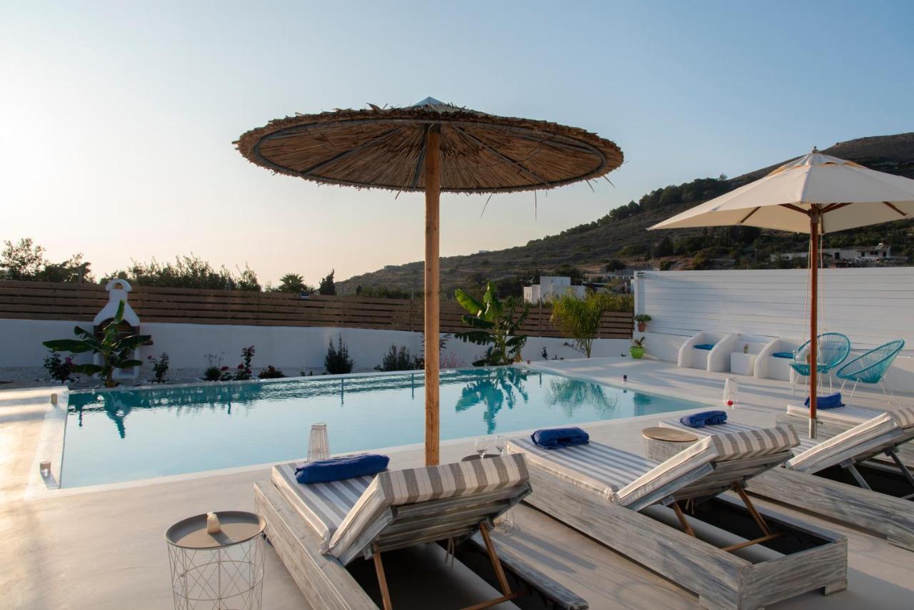 Paros Elitas Villas מראה חיצוני תמונה